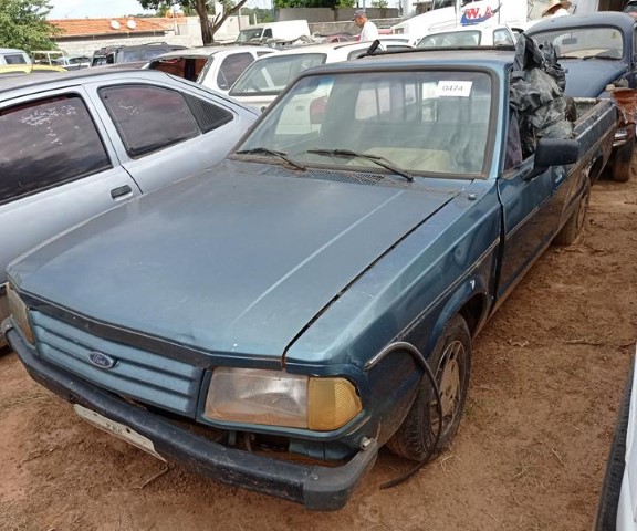 FORD/PAMPA 1.8 GL